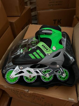 Patine cu rotile în valoare de 1.800.000 lei, reținute de către inspectorii vamali Patine cu rotile în valoare de 1.800.000 lei, reținute de către inspectorii vamali .