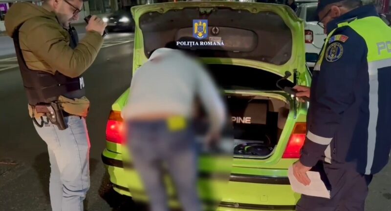 Polițiștii dâmbovițeni au desfășurat razii în tot județul Dâmbovița, în cursul nopții de 2 spre 3 martie a.c., în intervalul orar 18:00-02:00