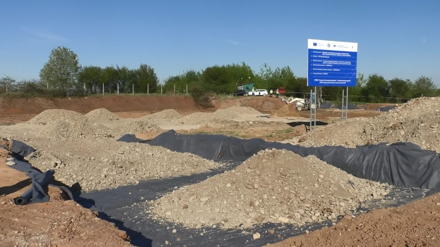 Se lucrează la realizarea Centrului de colectare prin aport voluntar din municipiul Târgoviște, administrația locală a obținut finanțare în cadrul Planului Național