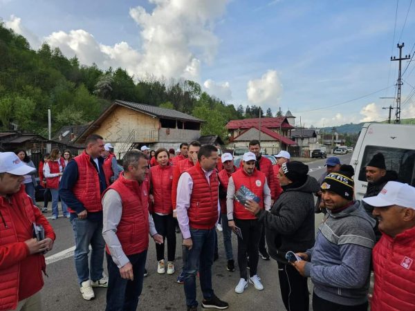 Tur de forță al echipei PSD DÂMBOVIȚA în toate localitățile dâmbovițene, unde s-a discutat cu cetățenii despre proiectele candidaților