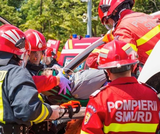  Pompierii  dâmbovițeni vor fi la datorie în aceste zile, astfel încât cetățenii să se poată bucura în siguranță de minivacanța de 1 Mai și Sărbătorile Pascale Ortodoxe.