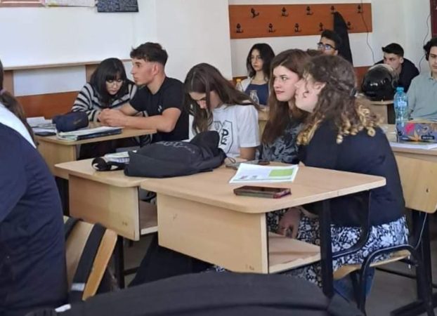 Programul Național ,,Împreună prindem curaj”, o activitate de mediere a conflictelor din mediul școlar Programul Național ,,Împreună prindem curaj", o activitate de mediere a conflictelor din mediul școlar