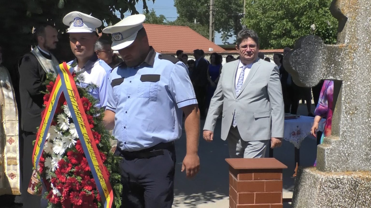 452 de ani de istorie și tradiție la Ghimpați și Ziua ghimpățenilor de pretutindeni. VIDEO La Ghimpați, mare sărbătoare plină de tradiție și bucurie.