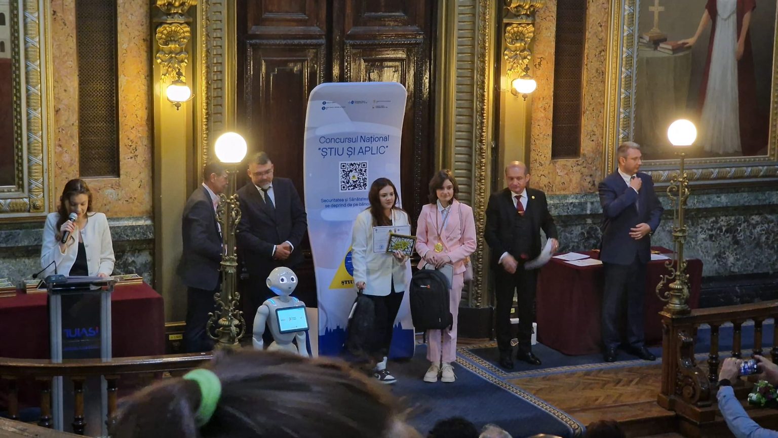 Elevii Dâmbovițeni, în Top la Concursul Național „Știu și Aplic” – Performanțe Remarcabile la Iași