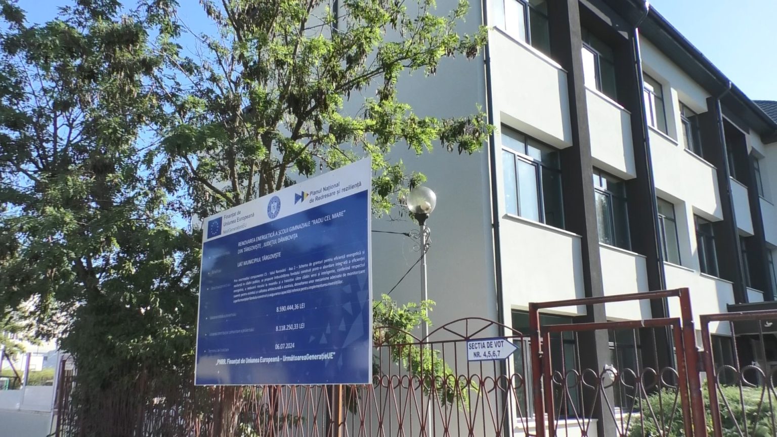 Reabilitarea Școlii Gimnaziale „Radu cel Mare” este în plin proces de execuție.