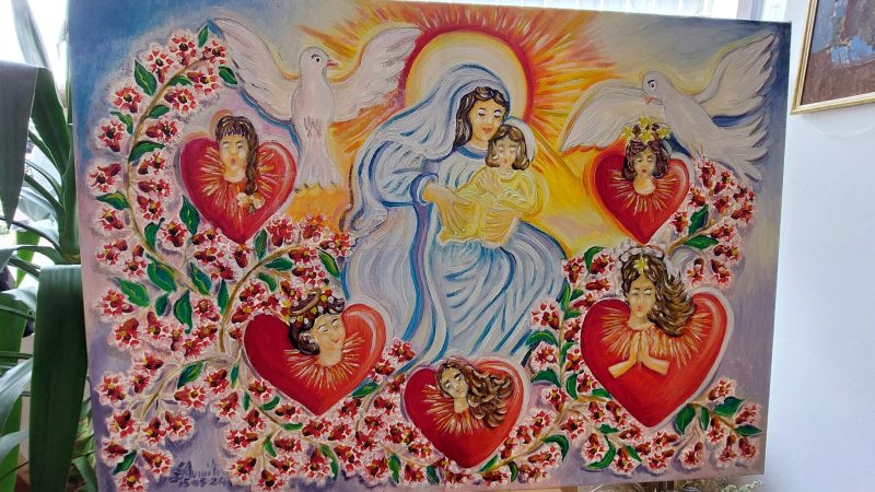 La Galeria Framing Art din Târgoviște, în cadrul Zilelor județului Dâmbovița, o expoziție a clasei de Pictură, Artă Modernă și Grafică, a Școlii Populare de Arte „Octav Enigărescu”