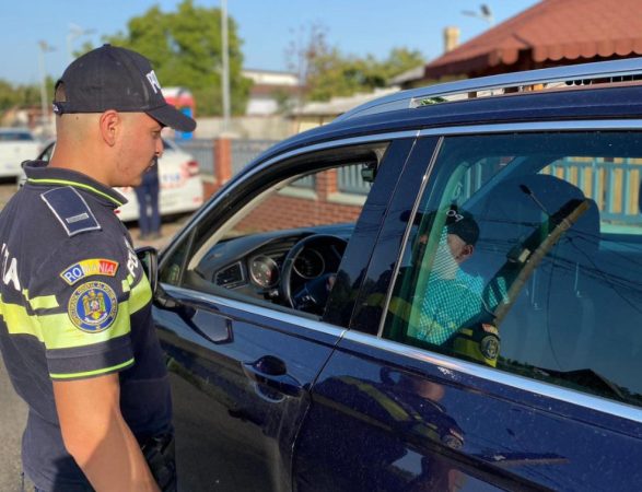 MĂSURI DE SIGURANȚĂ ÎN  TOT JUDEȚUL DÂMBOVIȚA, peste 950 de polițiști și jandarmi dâmbovițeni sunt pe baricade