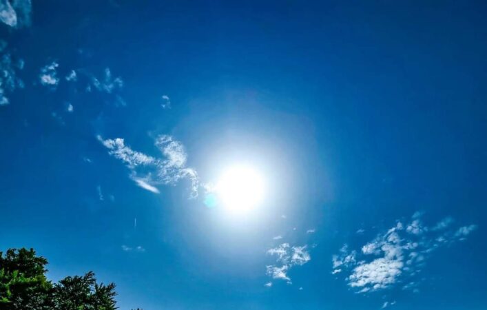 O furtună solară este așteptată să afecteze Pământul în orele următoare, iar experții avertizează că aceasta ar putea provoca perturbări