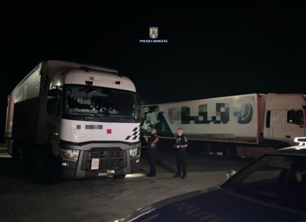 Prevenirea furturilor de și din autoturism pe raza județului Dâmbovița, polițiștii din cadrul Compartimentului de Analiză și Prevenire