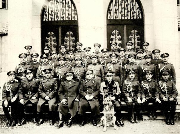 1 septembrie – Ziua Jandarmeriei Rurale Duminică, 1 septembrie a.c., la nivel naţional se aniversează împlinirea a 131 de ani de la înfiinţarea Jandarmeriei Rurale