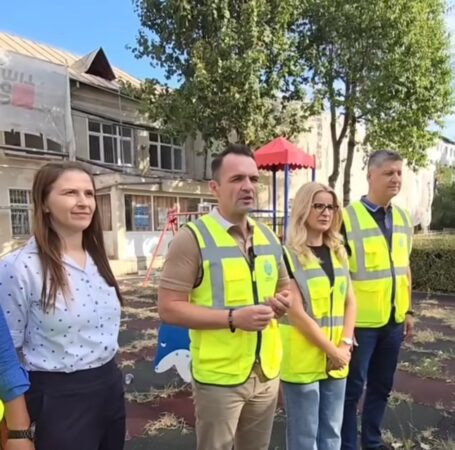 Primăria Târgoviște a demarat lucrările de modernizare la Grădinița cu program prelungit nr. 14, investiția în valoare de 2.903.759,57 lei vizează