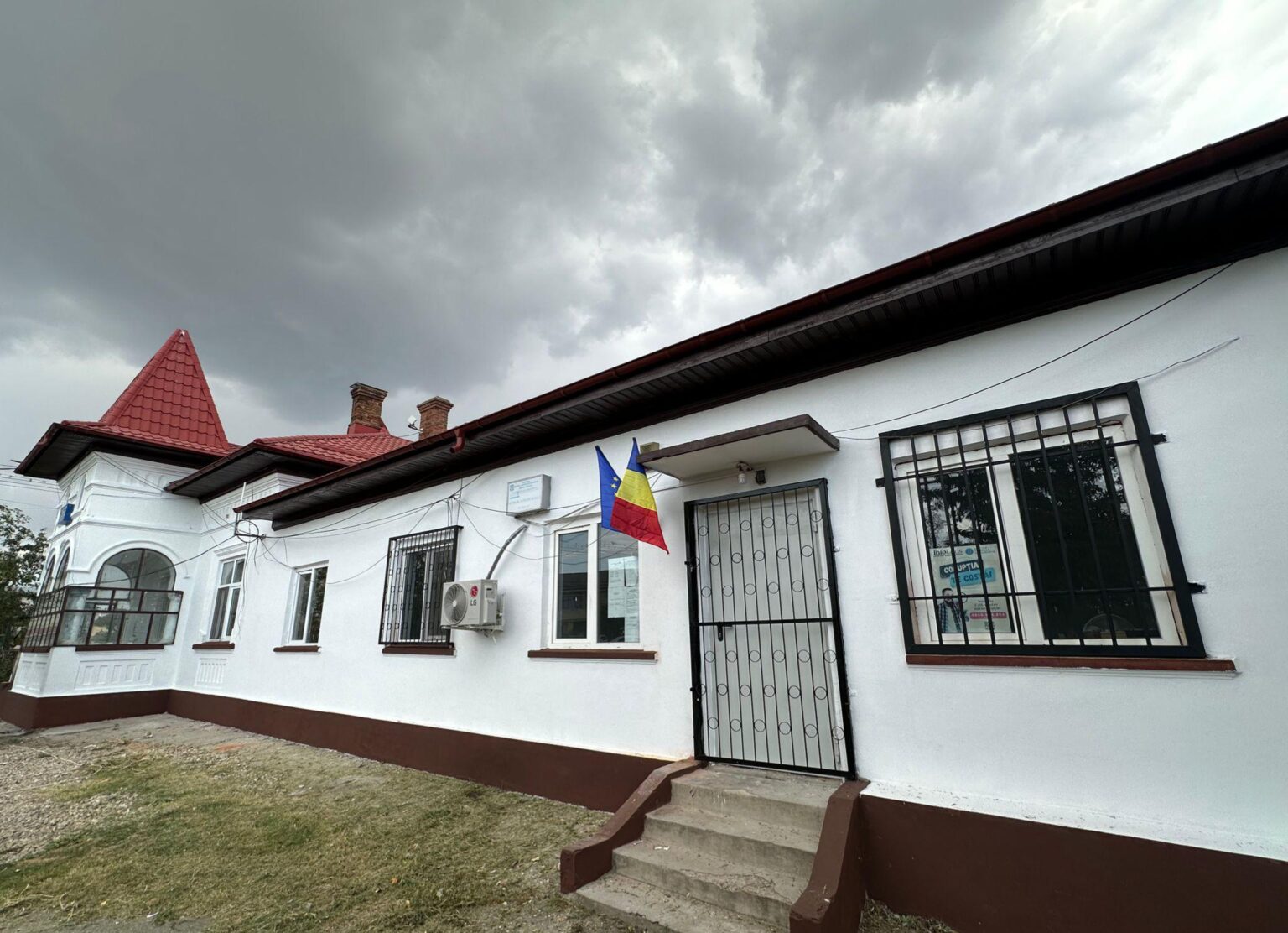 IPJ Dâmbovița spune că printre obiectivele principale asumate se află și crearea unor condiții optime pentru desfășurarea activității polițiștilor