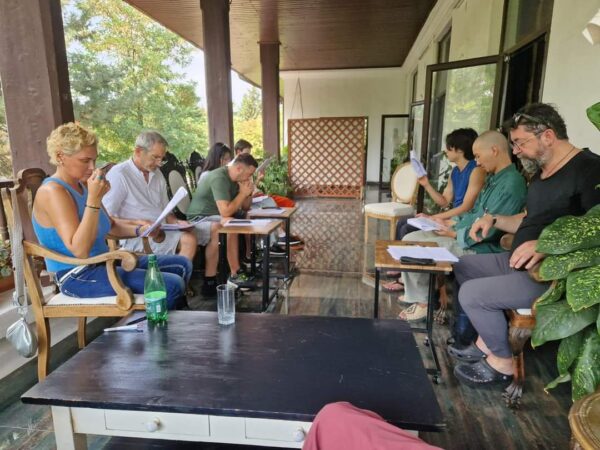 „Hamlet Liber” deschide noua stagiune la Teatrul „Tony Bulandra” din Târgoviște  Teatrul „Tony Bulandra” din Târgoviște va deschide stagiunea 2024-2025 cu un proiect îndrăzneț, intitulat „Hamlet Liber”, cofinanțat de Institutul Cultural Român