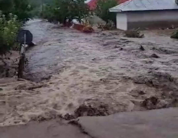 PRĂPĂD: Inundații-fulger de peste 150 l/mp în mai puțin de 24 ore, județul Galați (localitățile Cudalbi, Cuza-Vodă, Pechea, Slobozia- Conachi