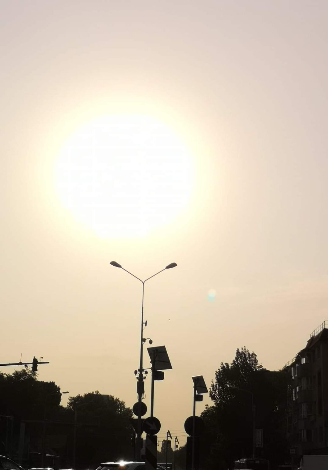 Norul de praf în București, miercuri dimineață