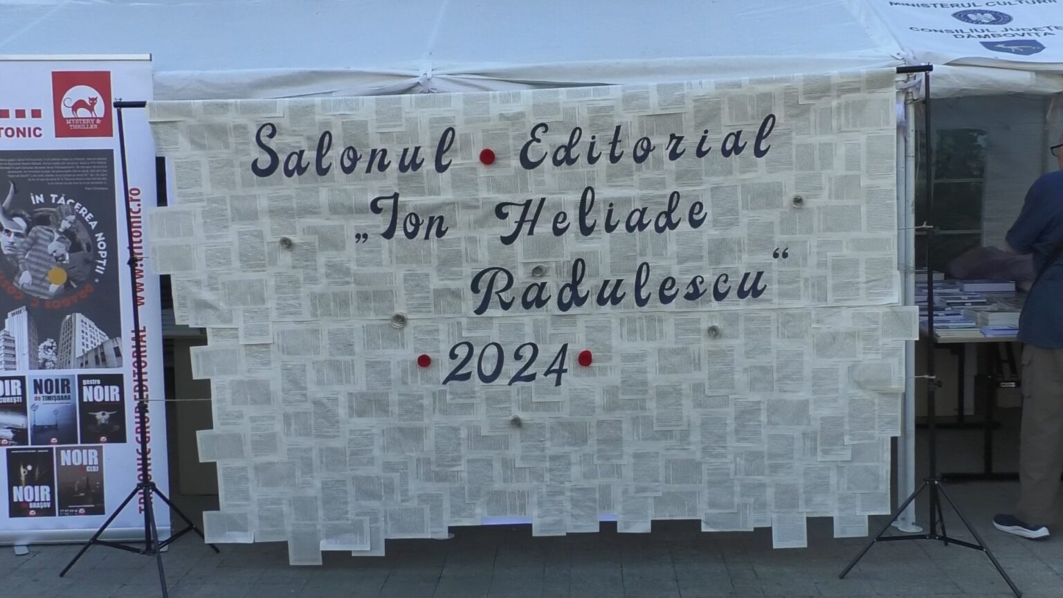 Salonul Editorial „Ion Heliade Rădulescu” a deschis Zilele Cetății Târgoviște.VIDEO Salonul Editorial "Ion Heliade Rădulescu" a deschis Zilele Cetății Târgoviște , un eveniment de tradiție în orașul care este considerat p