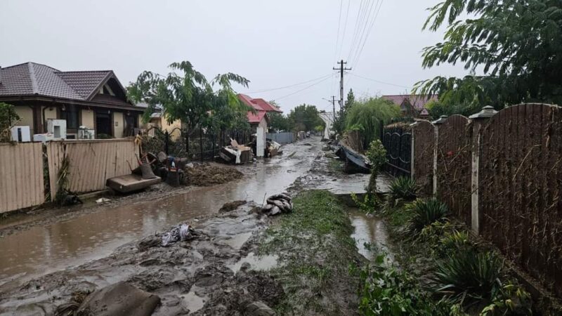 Dezastru au lăsat în urmă inundațiile