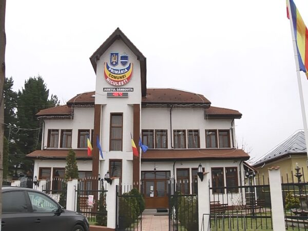 Primăria Niculești solicită cetățenilor să notifice imediat DSVSA în caz de suspiciune de boală la animale