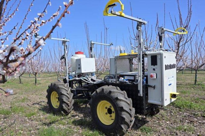 Tehnologia viitorului finanțată prin AFIR:  ROBO-fermierul este conceptul 100% românesc – idee și dezvoltare – care aduce tehnologia de ultimă oră