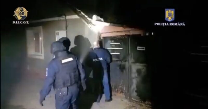 Percheziții pentru destructurarea unor grupări infracționale organizate, în data de 16 octombrie 2024, Poliția Română, în colaborare cu procurorii D.I.I.C.O.T