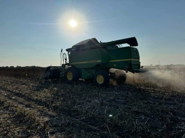 APIA Dâmbovița lansează campania de informare pentru fermieri: Cererile de plată se depun între 3 martie și 30 mai 2025 Start Campanie Plăți în Avans 2024, Agenţia de Plăţi şi Intervenţie pentru Agricultură (APIA) informează că în prima zi de debut