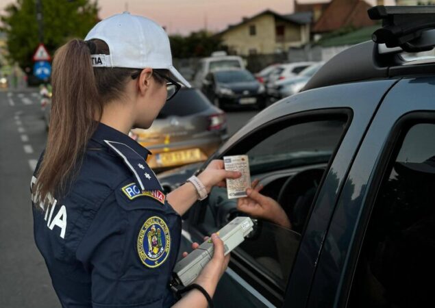 Șoferii agresivi în trafic pot fi raportați online de astăzi, 27 octombrie 2024, HUB-UL DE SERVICII AL M.A.I.