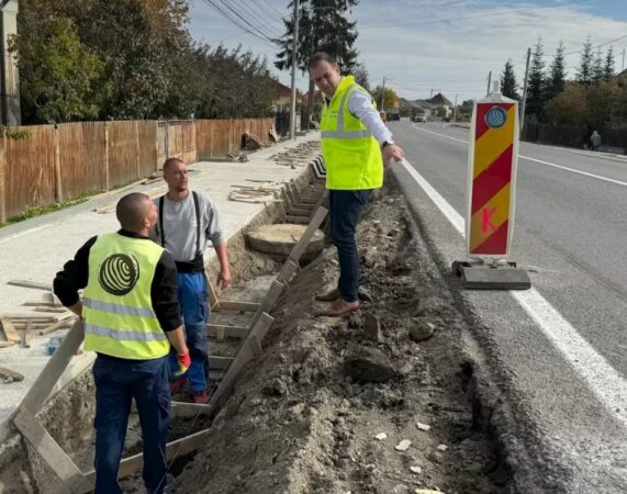 Proiectul de modernizare stradală din Răzvad continuă în ritm susținut  Proiectul de modernizare stradală din Răzvad continuă în ritm susținut , Primăria Răzvad, condusă de primarul Emanuel Spătaru