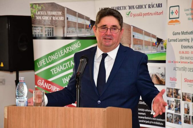 Administrația de la Răcari a dat undă verde unui proiect major pentru eficientizarea energetică a blocurilor Administrația de la Răcari a dat undă verde unui proiect major  pentru eficientizarea energetică a blocurilor.