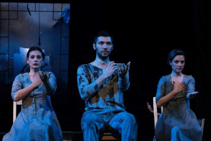 Teatrul Tony Bulandra aduce tragedia antică „Oreste” pe scena din Târgoviște, după un turneu de succes în Cipru Teatrul Tony Bulandra aduce tragedia antică „Oreste” pe scena din Târgoviște, după un turneu de succes în Cipru.