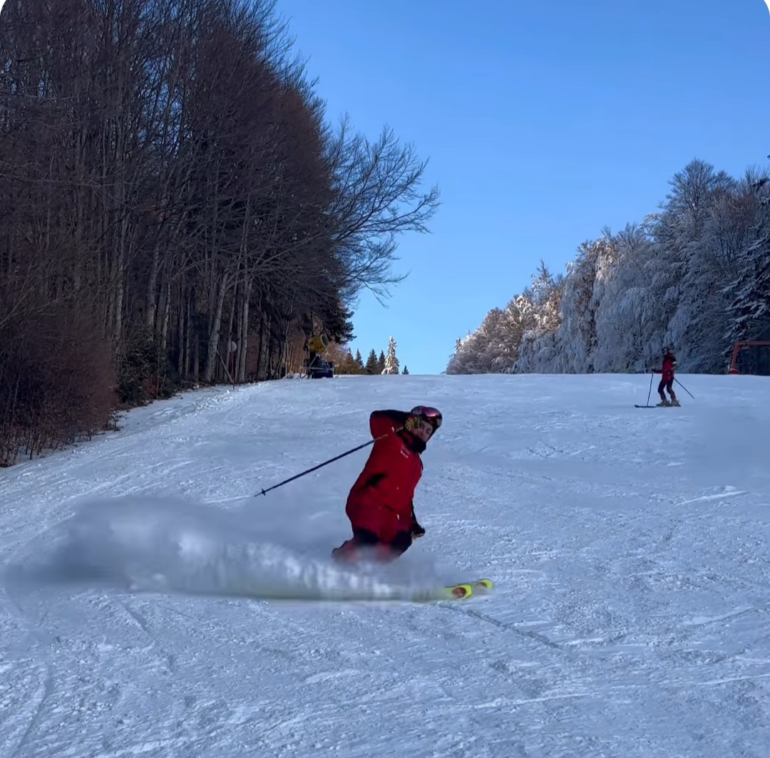 Salvamont Dâmbovița colaborează pentru siguranța turiștilor pe pârtii, în  această iarnă, siguranța turiștilor care aleg să petreacă timpul pe pârtiile