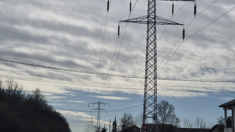 INFORMARE METEOROLOGICĂ de ploi și vânt puternic pentru județul Dâmbovița INFORMARE METEOROLOGICĂ de ploi și vânt puternic pentru județul Dâmbovița, interval de valabilitate: 26 martie, ora 10 - 29 martie, ora 18