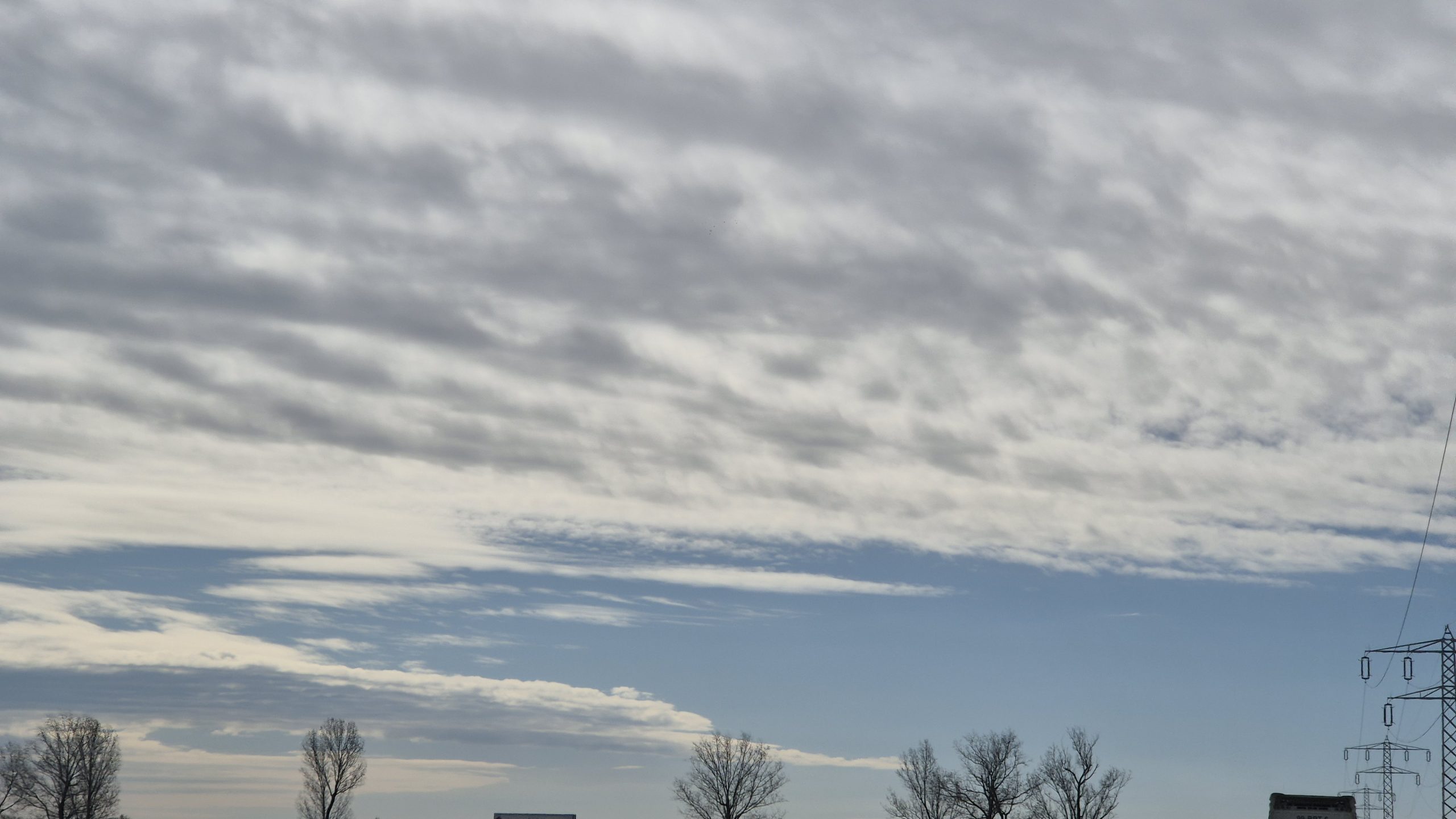 INFORMARE METEOROLOGICĂ de ploi și vânt puternic pentru județul Dâmbovița, interval de valabilitate: 26 martie, ora 10 - 29 martie, ora 18