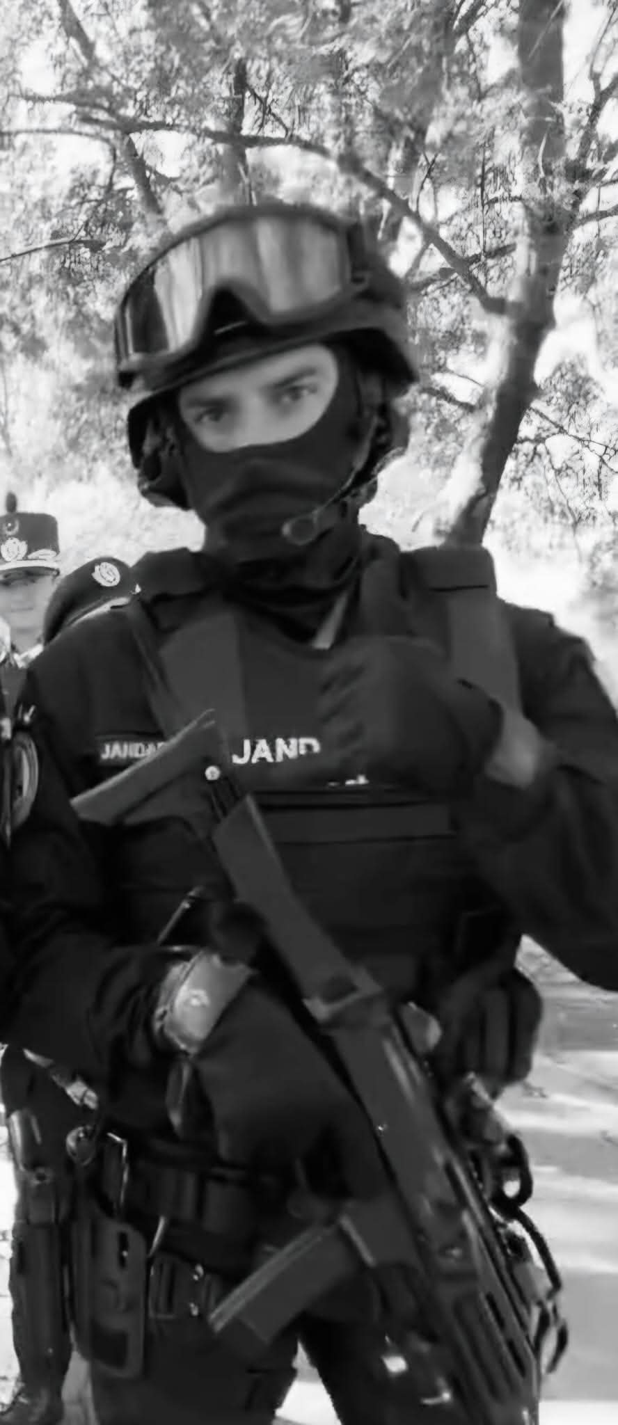 Jandarmul Răzvan, eroul care va rămâne întotdeauna în inimile coechipierilor săi.Brigada Specială de Intervenție „Vlad Țepeș” a Jandarmeriei Române