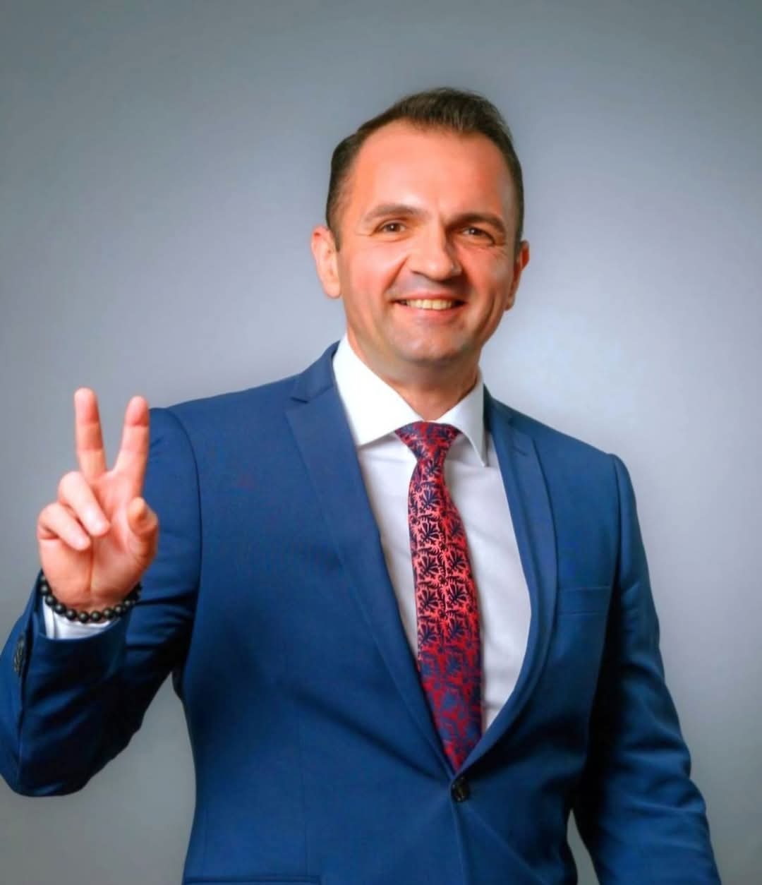 Primarul municipiului Târgoviște, Daniel Cristian Stan, a subliniat recent progresele importante realizate în dezvoltarea orașului, într-un mesaj plin de optimism și recunoaștere