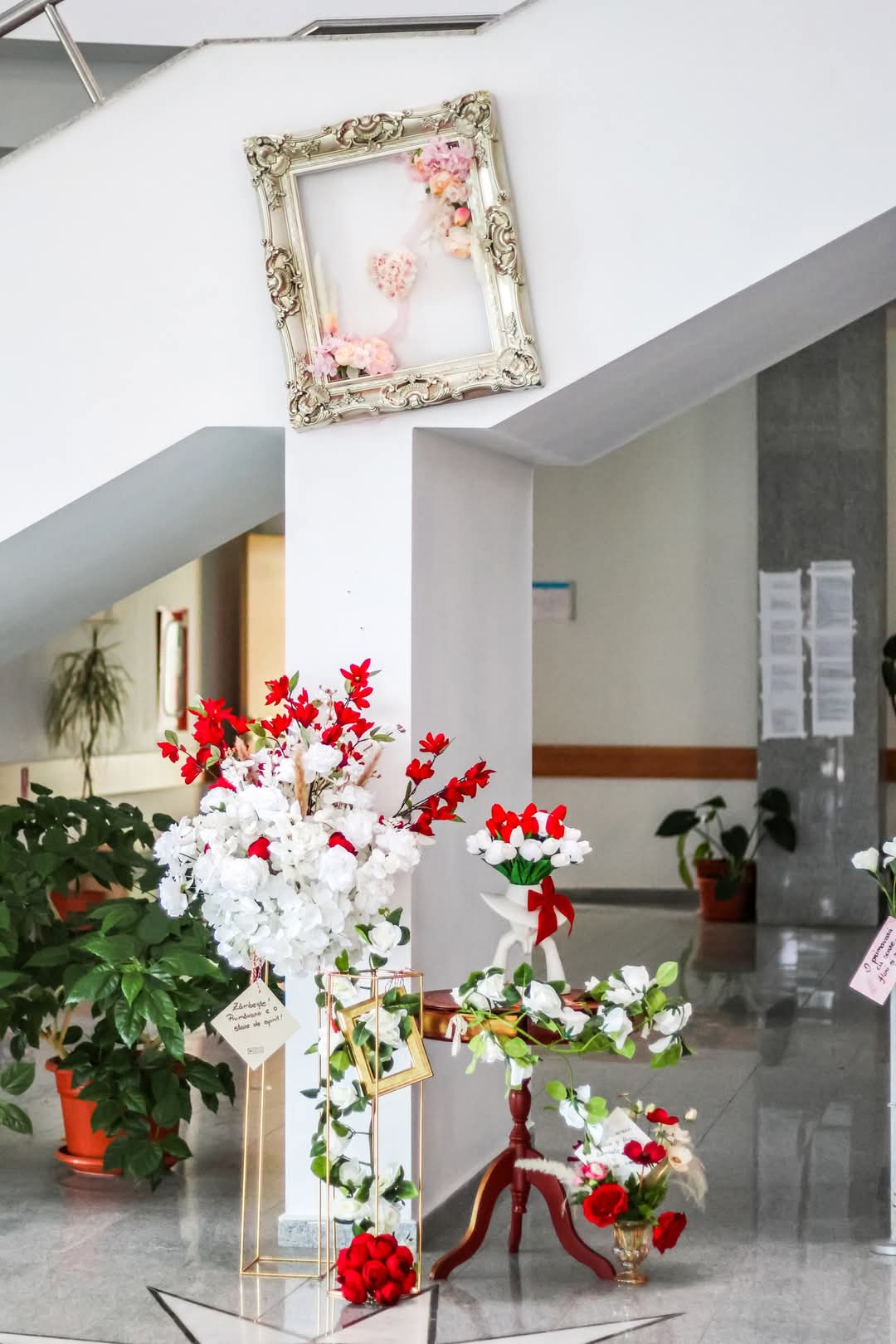 Primavara este marcată cu multă energie și culoare în campusul Universității „Valahia” din Târgoviște.