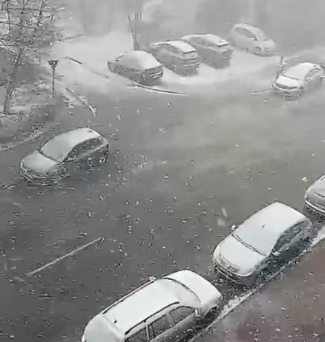 Natura se dezlănțuie în unele regiuni din țară, astăzi, 10 aprilie 2025, natura își face simțită forța în mai multe regiuni din țară,