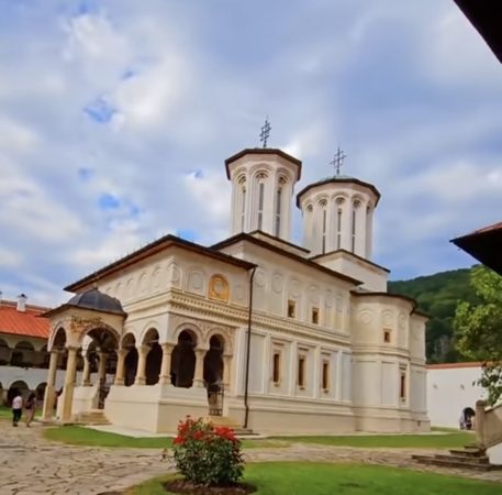 Mănăstirea Hurezi, ctitorie de suflet a marelui domnitor Constantin Brâncoveanu