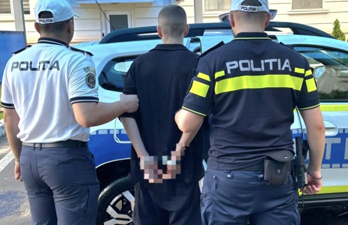 Jaf la o papetărie din Târgoviște Jaf la o papetărie din Târgoviște