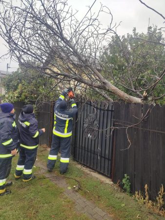 Autoritățile rămân în alertă în județul Dâmbovița