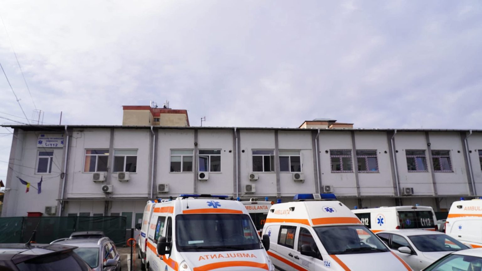 Au început lucrările de modernizare la Serviciul Județean de Ambulanță Dâmbovița, investiție de peste 9,2 milioane de lei Au început lucrările de modernizare la Serviciul Județean de Ambulanță Dâmbovița, investiție de peste 9,2 milioane de lei
