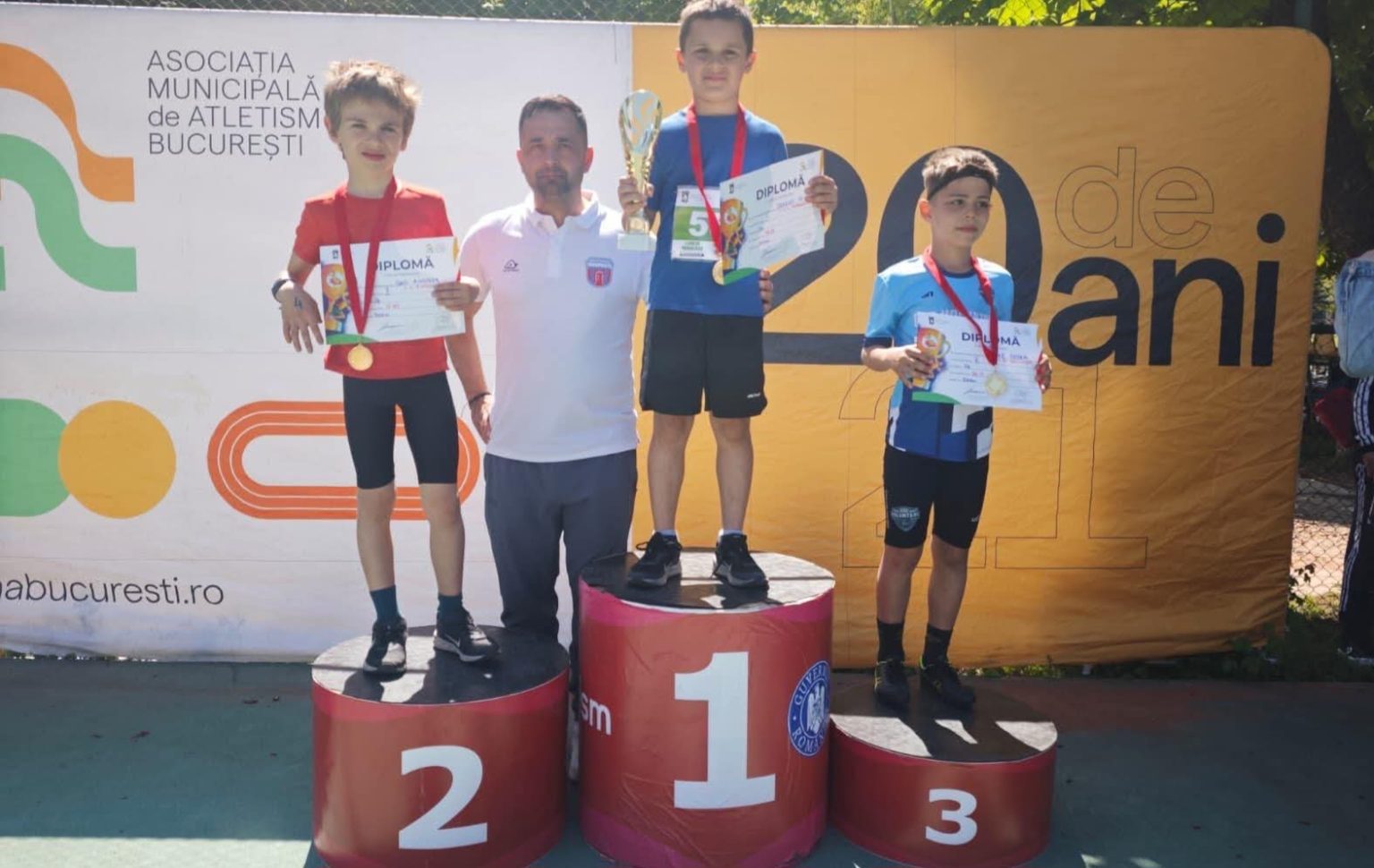 Performanță remarcabilă pentru micii atleți de la CSȘ Târgoviște la „Cupa de Primăvară” București