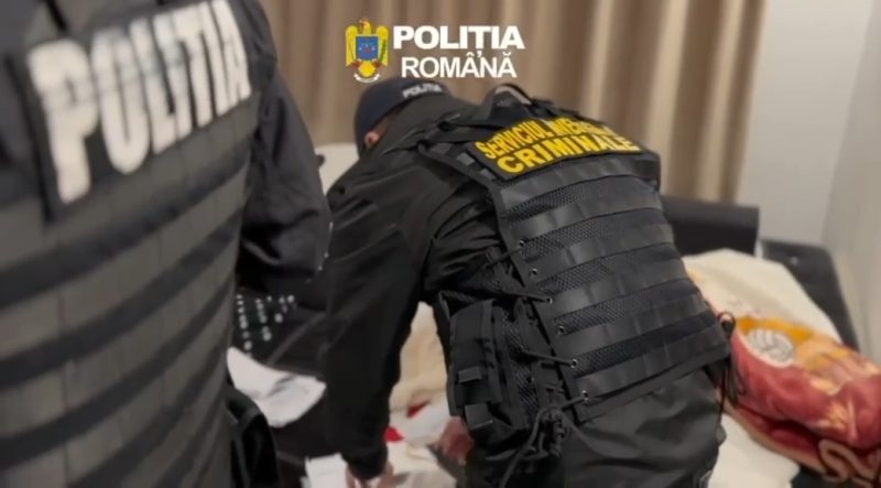 Rețea de proxenetism și camătă destructurată în Dâmbovița: 18 percheziții