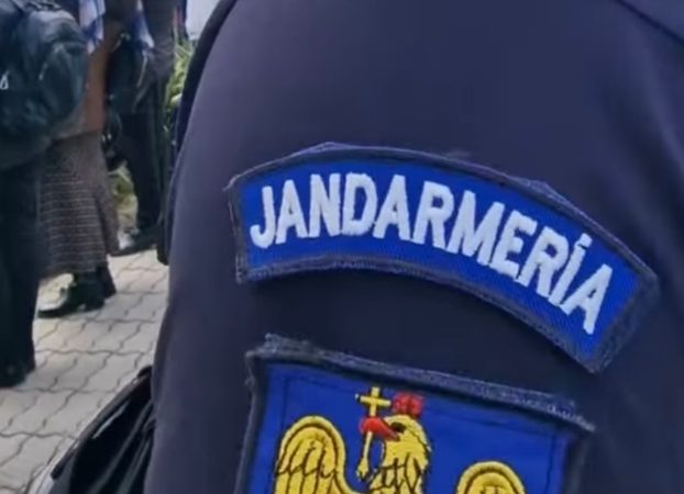 Mobilizare a jandarmilor dâmbovițeni la evenimentele din județ: siguranță pentru cetățeni în perioada 21–24 mai Mobilizare a jandarmilor dâmbovițeni la evenimentele din județ: siguranță pentru cetățeni în perioada 21–24 mai