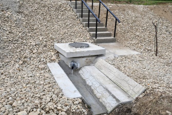 „Fântâna Fetii”, readusă la viață „Fântâna Fetii”, readusă la viață