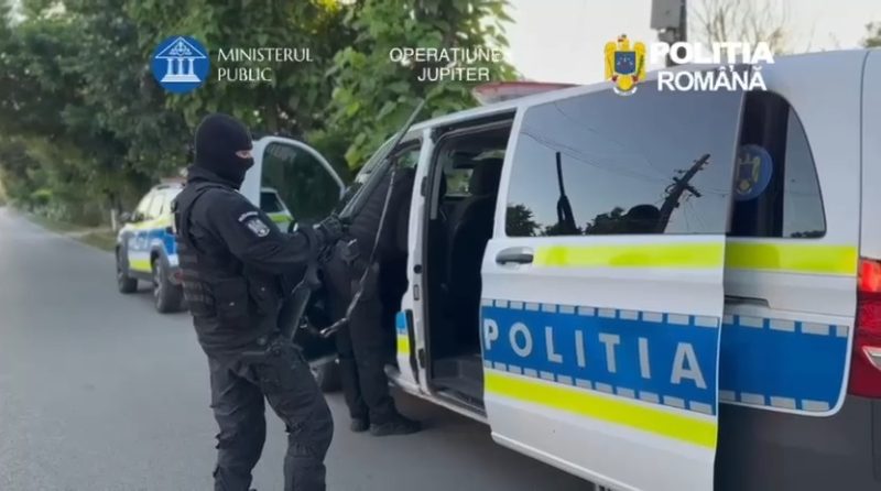 62 DE MANDATE DE PERCHEZIȚIE DOMICILIARĂ PUSE ÎN APLICARE DE POLIȚIȘTII DIN DÂMBOVIȚA
