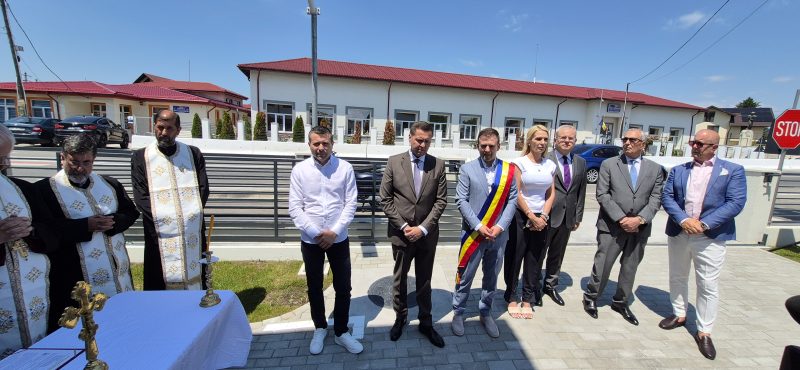 Investiție pentru seniorii din Răzvad: Centrul de Zi din Valea Voievozilor și-a deschis oficial porțile. VIDEO