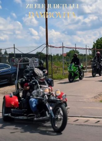 Peste 200 de motociclete au participat la Parada Moto din cadrul Zilelor Județului Dâmbovița 2026