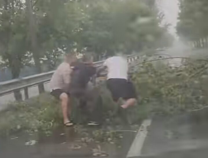 Mare atenție și astăzi la schimbarea bruscă a vremii!