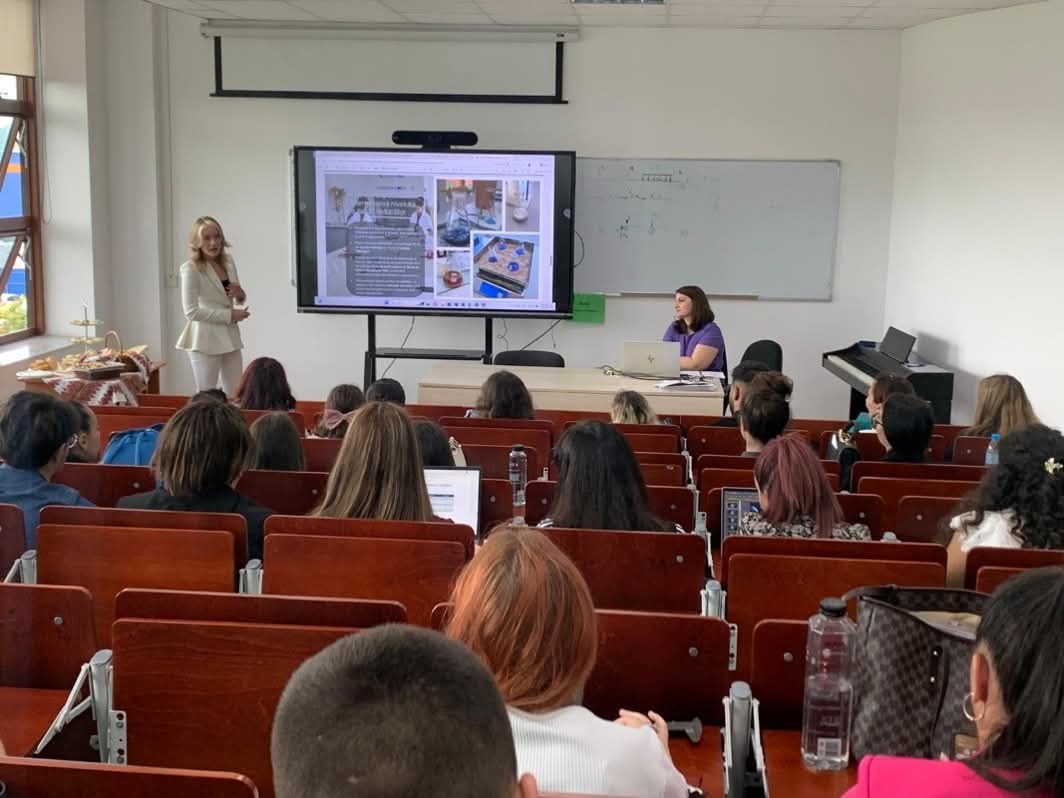 Parteneriat educațional între Universitatea „Valahia” și Liceul „Petru Cercel” Târgoviște: proiect dedicat promovării științei în rândul elevilor