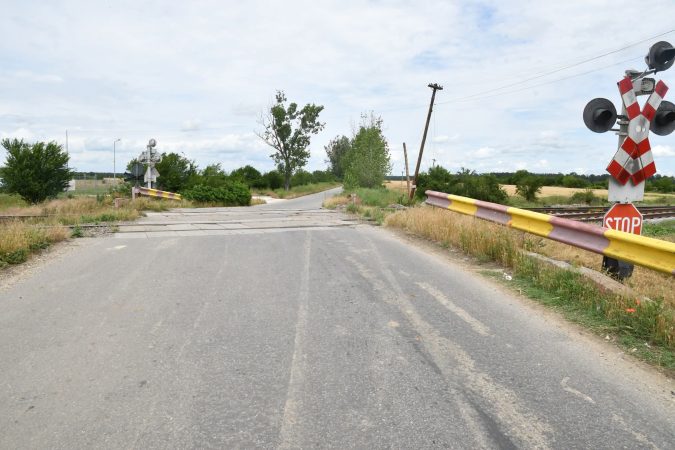  Reabilitare importantă la trecerea la nivel cu calea ferată Răcari – Ghimpați